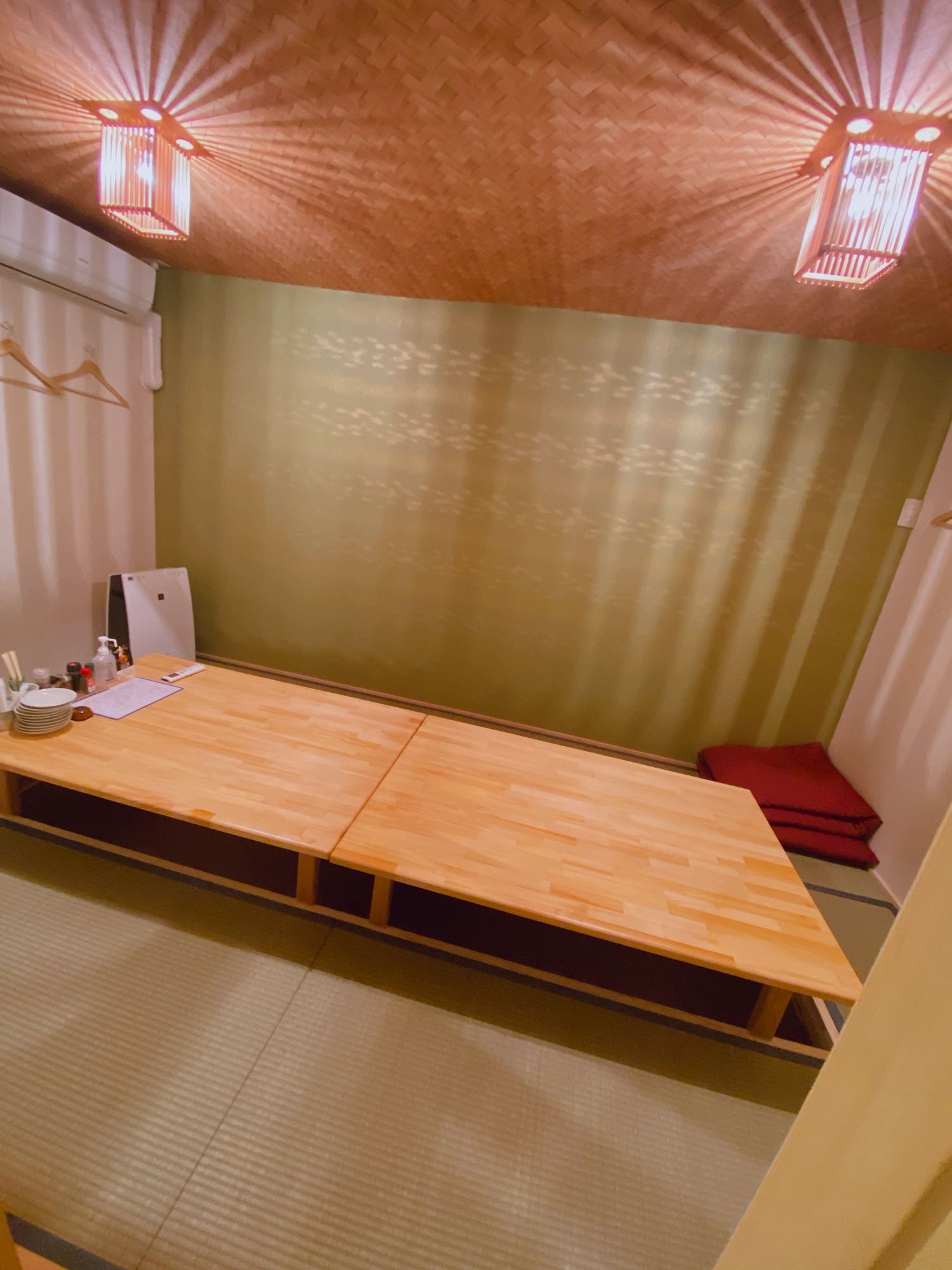 掘りごたつの個室(8名様)